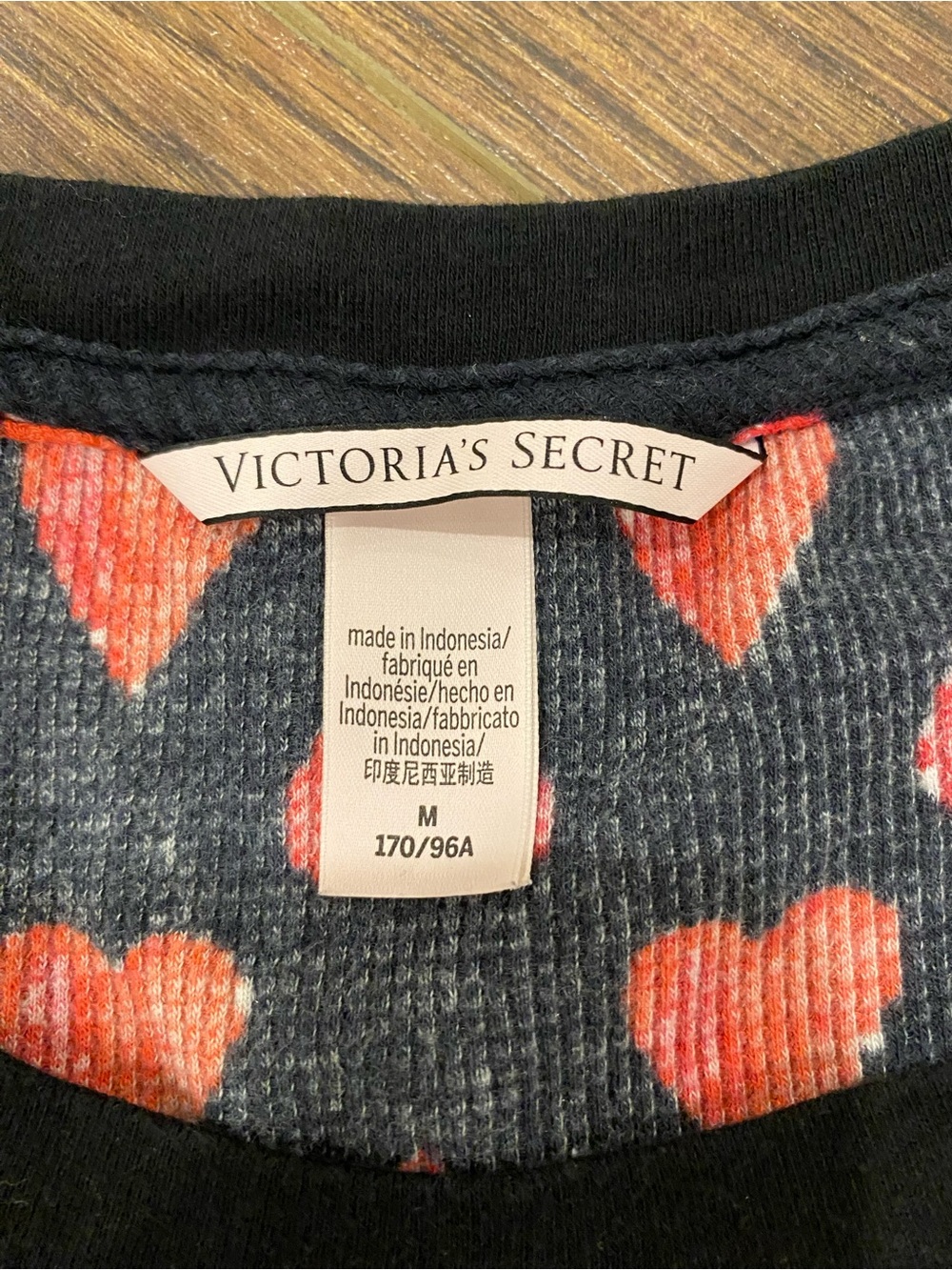 Victoria’s Secret nightie waffle knit night shirt - Picture 2 of 11